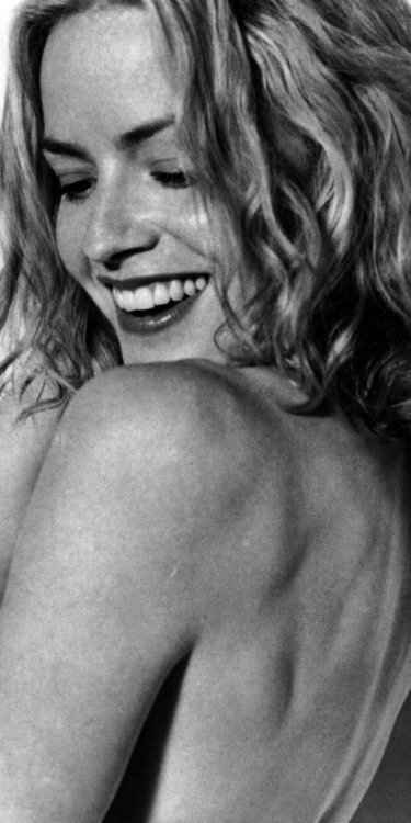 slammerpawg:  Elisabeth Shue has always been a hottie