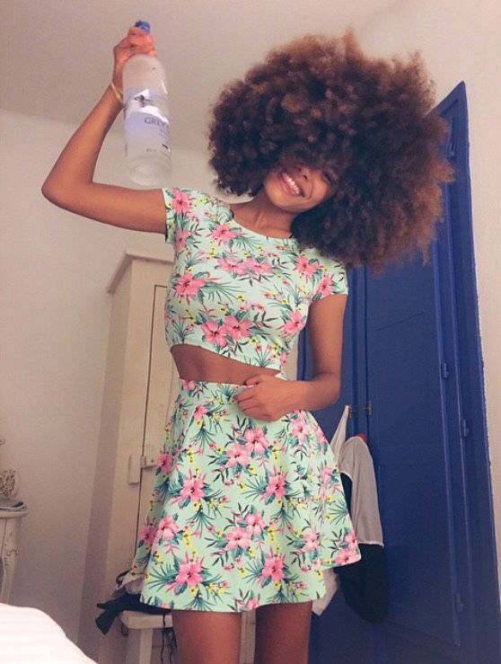 naturalhairqueens:  FRO!