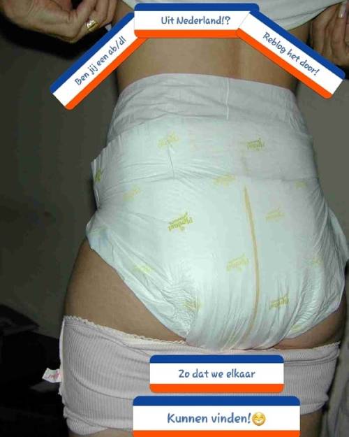 daddys-lilboy: diapersub29:  kleinemaxx: Laten we elkaar vinden reblog het voort! (bij Amsterdam, Ne