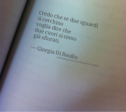 conaffettovaffanculo:  soffroeppuremivienedaridere:  traimieirestifiorisco, conaffettovaffanculo, stobeneanchesetuttovamale.  Oh… ❤️