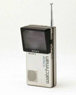 80sretroelectro:   Sony Watchman Voyager