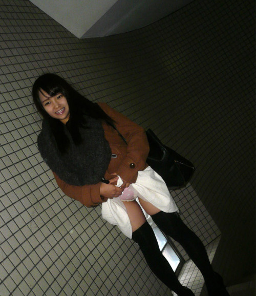 amateur-bitch-asian: japanese bitches here!!!amateur-bitch-asian.tumblr.com/