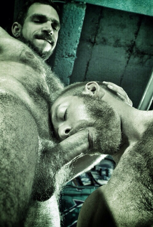 manly-brutes:  manly-brutes.tumblr.com