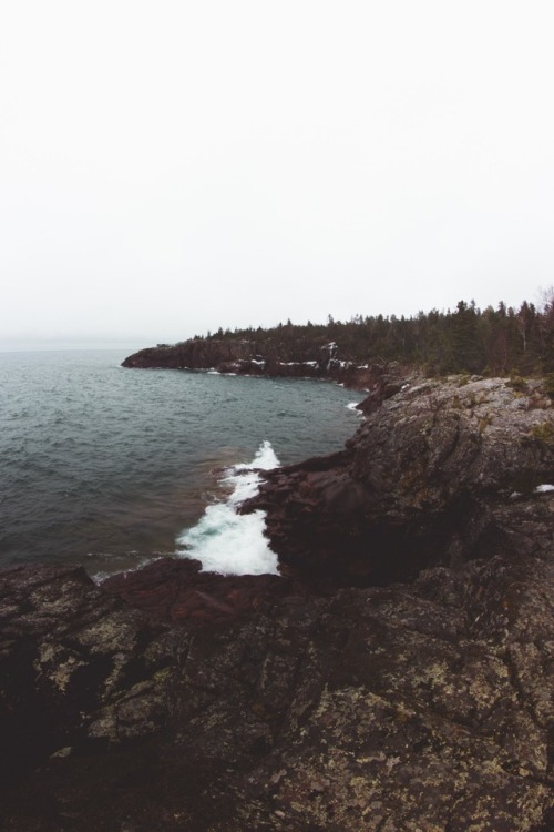 noahheath:Hiking out to shovel point on a rainy morning