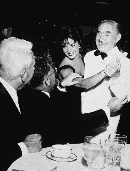 woodnnatalie: Happy Birthday, Natalie Wood ! ( 21st birthday party held at Romanoff’s,Hollywoo