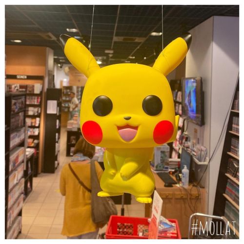 #instantmollat #mollatmanga #pikachu #librairie #mollat #bordeaux (à librairie mollat) https://www.i