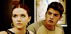 lovesomepartsofme:  I loved how calm Karma was during the whole scene, surely thinking: