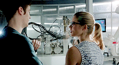 stydiaislove: “Bye Barry.”“Bye Felicity.”