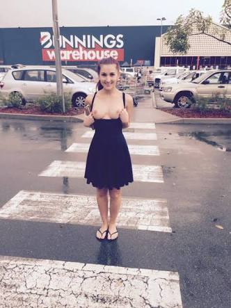 ozziechix: The now famous Bunnings Girl  porn pictures