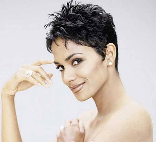 Halle berry short haircut