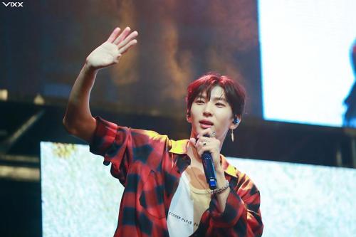 220312 Leo @ 2022 LEO Special Live [I’m Still Here - And you are] | © Naver