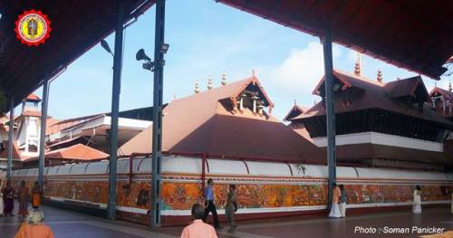 New murals at Guruvayur Krishna temple, Kerala, photos by Soman Panicker