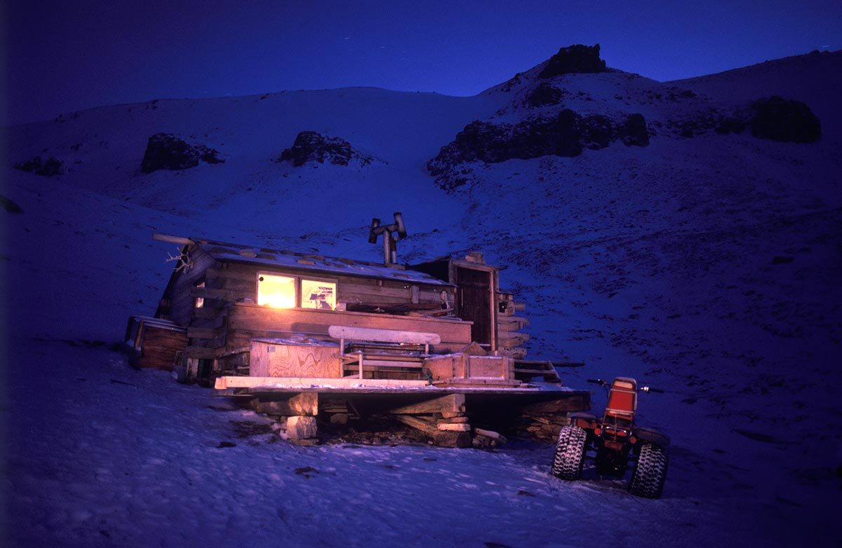 cabinporn:  Erik’s Cabin in Thule, Greenland. Submitted by Jim Pire. 