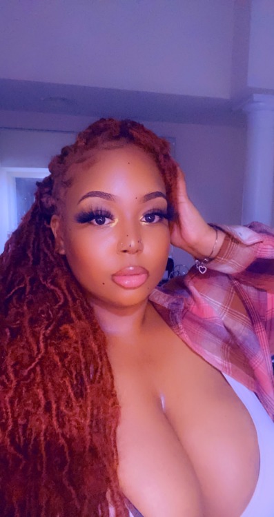 lucidnee:gotta remind myself I’m a baddie wit a flattie 