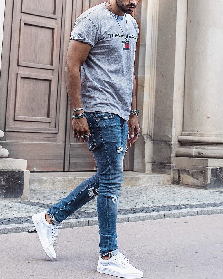 bruser Donation Kapel FASHION VANITY — T-shirt: Tommy Hilfiger Jeans: SIKSILK Shoes:...