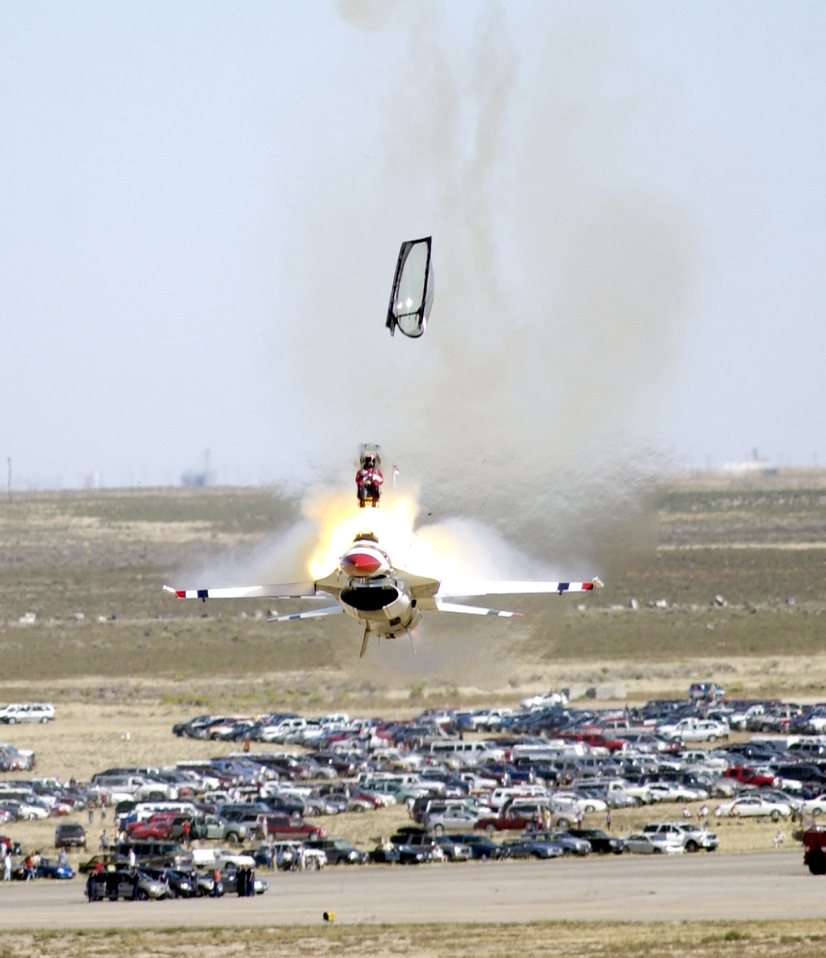 pepperjunkie:  Ejection.. 
