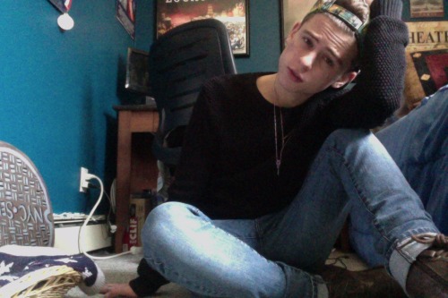collating:  lxscivious:  ▼Explicit Pale▲  ♡ love me ♡