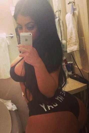 astoldbyclitliquor:  @Elnaz1985