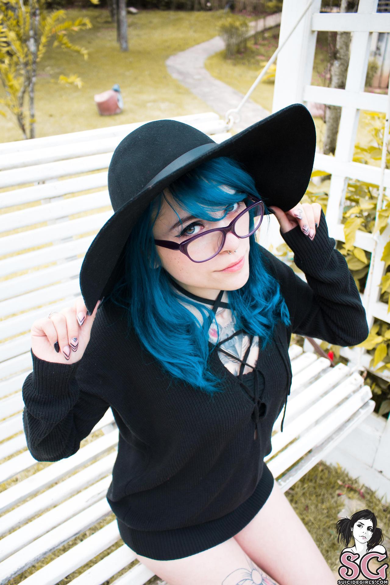 nakedsuicidegirls:  Totiga - Naked as we come (v1)
