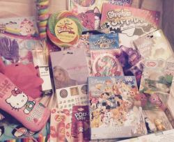 s0ftp1nkmatter:   It’s giveaway time!! Thank you for 2,000 followers ‘” \(v 3 v)/’ ,“ Prizes - pink stuffie bearLisa Frank colouring bookShopkins velvet artMoodle activity bookThe Little Mermaid notebookShopkinz stickersDisney puzzletape stickers