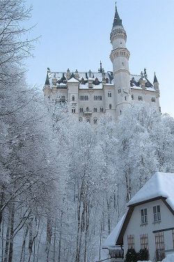 Bonitavista: Neuschwanstein Castle, Germany Photo Via Suz 