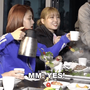 twiceoneinamillion:  MOMO AND SODA FT. JEONGMO’S SODA TELEPATHY 