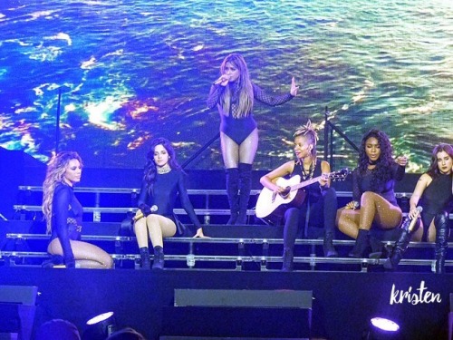 Fifth Harmony performing in Uncasville (credit: headlightdisco) #1