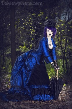 victorian-goth:  Victorian goth http://victorian-goth.tumblr.com/