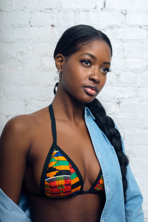 justinamoafo:  Sira from Guinea 🇬🇳  ~ @sirakante 