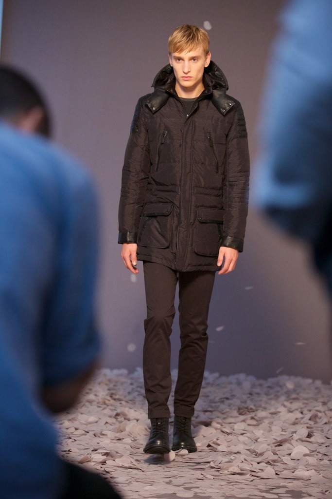 grabyourankles:  Behind the scenes for Calvin Klein