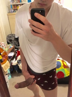 bigdickaznboy:  since I’m horny and I haven’t