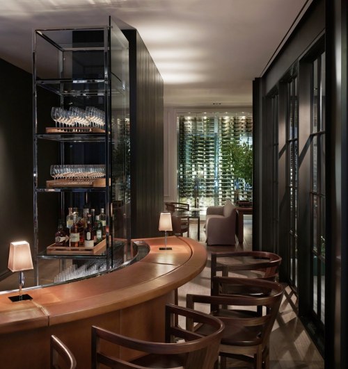 {Not sure why, but I feel like I had shared the Andaz 5th Avenue by Tony Chi - a designer I’ve