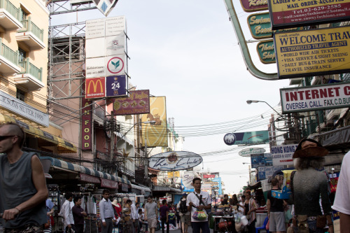 waterequalslife:  Bangkok, December 2012 