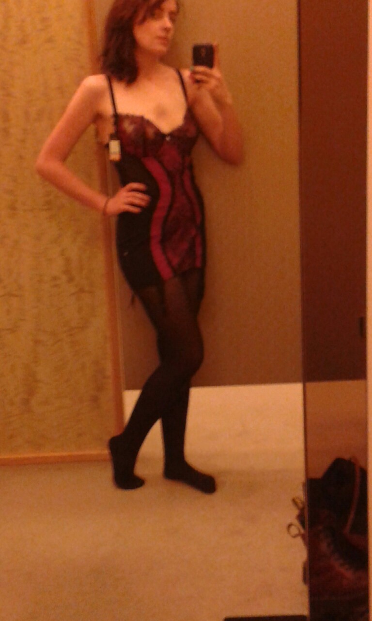 phthalocya:  yeah yeah favourite passtime- trying on expensive clothes i have no