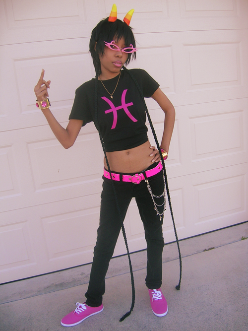 playbunny:  Ah here it is finally ! My humanstuck!Meenah cosplay ! I’ve been meaning to take these photos for a while now and I’m really happy with how everything turned out. I wore my horns anyway even though its human idgaf o(｀ω´*)o 