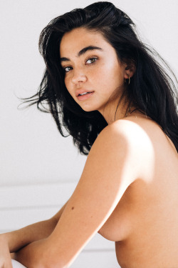 jordangreen:  Christina Nadin