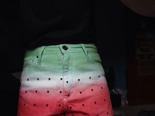 asd-kiid: look at these short I found in my closet :( i want watermelon shorts