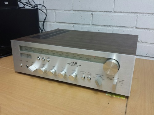 Akai AA-1020 Stereo Receiver, 1976