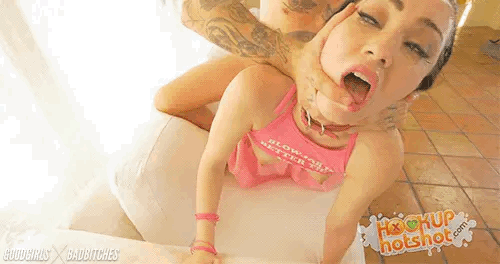 fucksluts101:  Aria Alexander - Hookup Hotshot https://daftsex.com/watch/-97014286_456239019