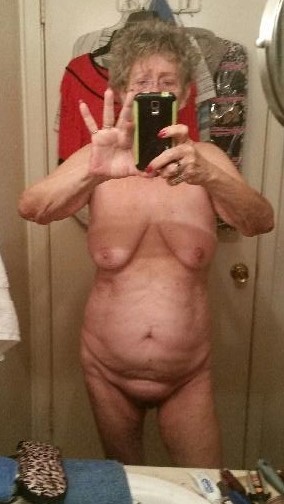 wamcro:76 year old slut Betty  #GILF #SaggyTits #Over70