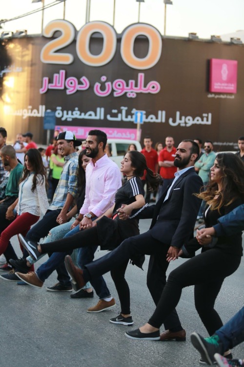 frompalestinewithlove:Palestinians celebrate Eid with a Debkeh flash mob Eid Mubarak from Ramallah!