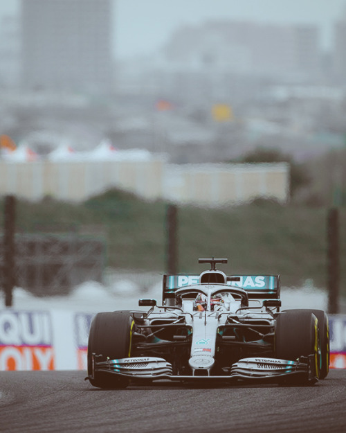 Lewis Hamilton | Mercedes AMG F1