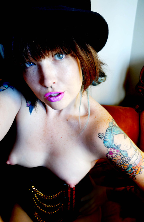 pebblezink-suicide:  ssome photos of meeeeeeeeeeeeeeeeeeeeeeeeee  Sexy lips, beautiful nipples