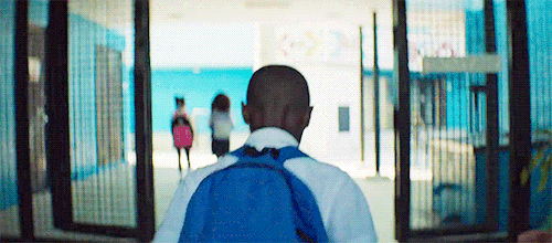 lgbtcinema:Well, what did you expect?Moonlight (2016) dir Barry Jenkins