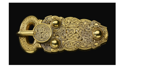 furiousmiraclewonderland:belt-buckle  early Anglo Saxon Sutton Hoo ship burial British Museum