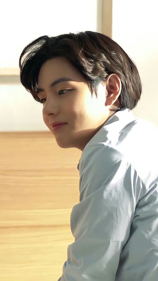 Which Tae Do You Imagine For Mid? Do You Have Like A Mood Board? Im A New Reader So All I Can Imagine