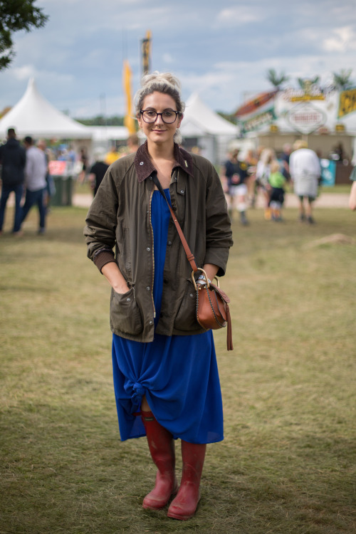 barbourpeople: We bumped into Rebecca at Kendal Calling wearing her Barbour Bedale Jacket – a borrow