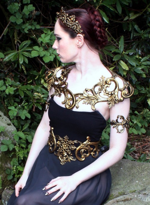 elodieunderglass: sosuperawesome:  Filigree Armor Accessories  Aconite Creations on Etsy     I feel like wearing some of these would align your sinning back into astrally good posture. Posture with consequences.  