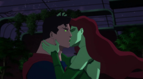 romancemedia: DC Animated Movie Kisses (3)