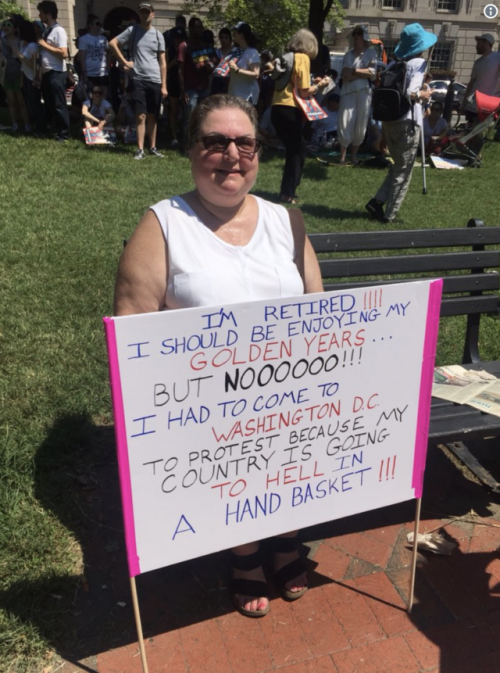 bob-belcher:  Signs at Families Belong Together March.